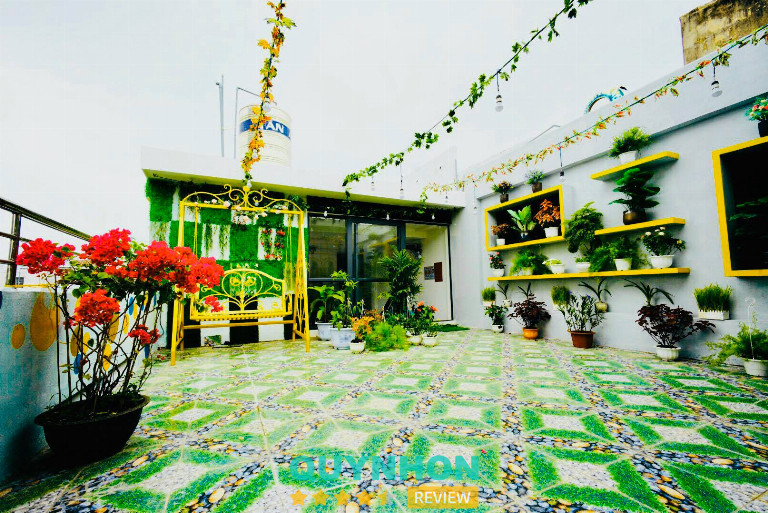 Moon’s House Homestay sân thượng sinh hoạt chung