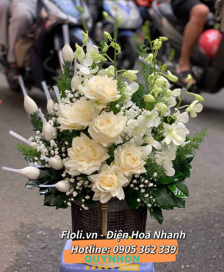 Hoa Tươi FLoLi cung cấp vòng hoa chia buồn tại Pleiku, Gia Lai