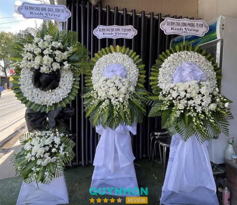 Shop hoa chia buồn ở An Nhơn FLoLi