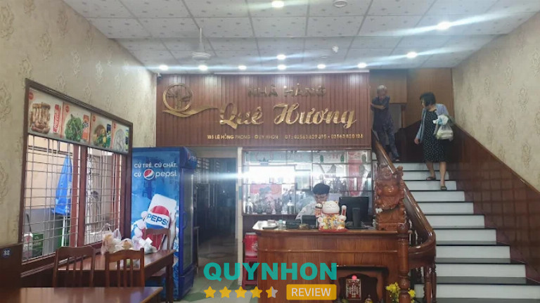 Không gian quán rộng rãi