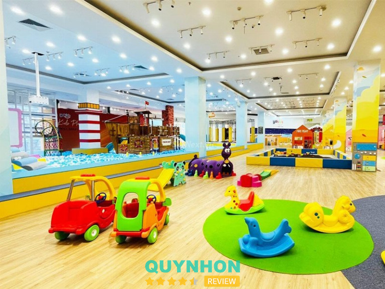 Khu vui chơi Tuyết – Happy Garden, Tầng 1 Siêu Thị Go Quy Nhơn