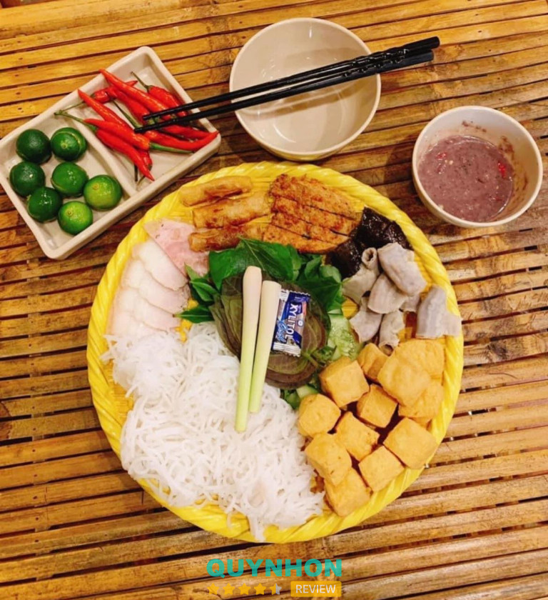 Bún Đậu Mắm Tôm Bà Năm – Pleiku