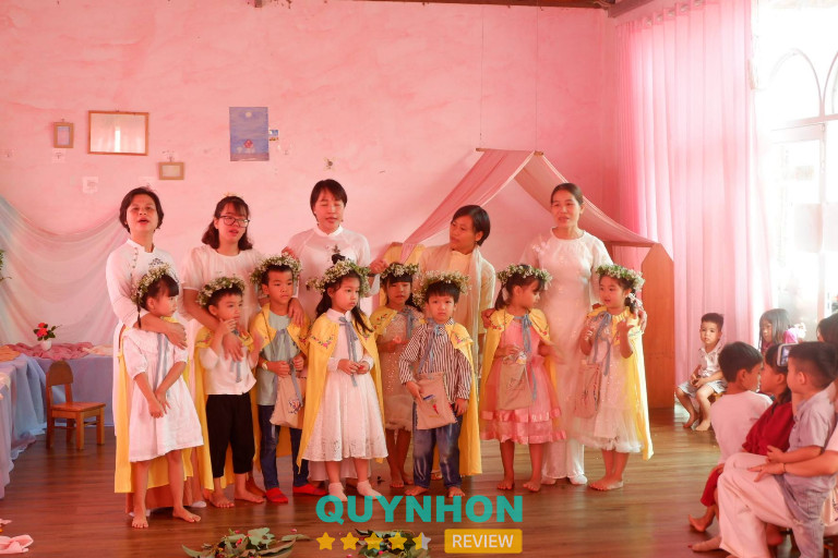 Mầm non Happy House Pleiku – 94/8 Phù Đổng