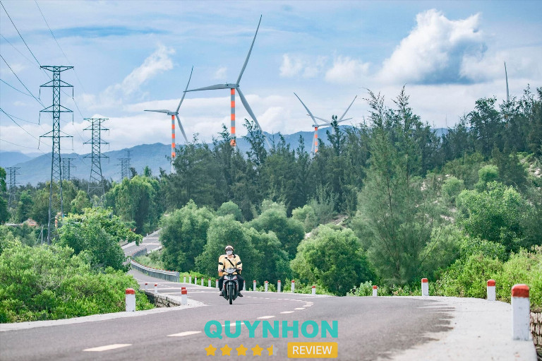 Một ngày ở cánh đồng quạt gió Quy Nhơn 