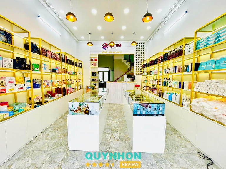 Cửa hàng nước hoa ở Gia Lai