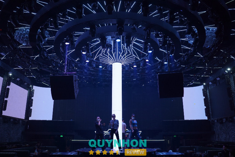 V CLUB QUY NHON – 63 Trịnh Công Sơn