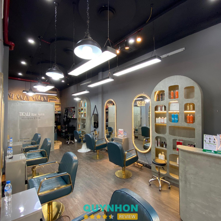 Ti CaliA Hair Salon - Pleiku