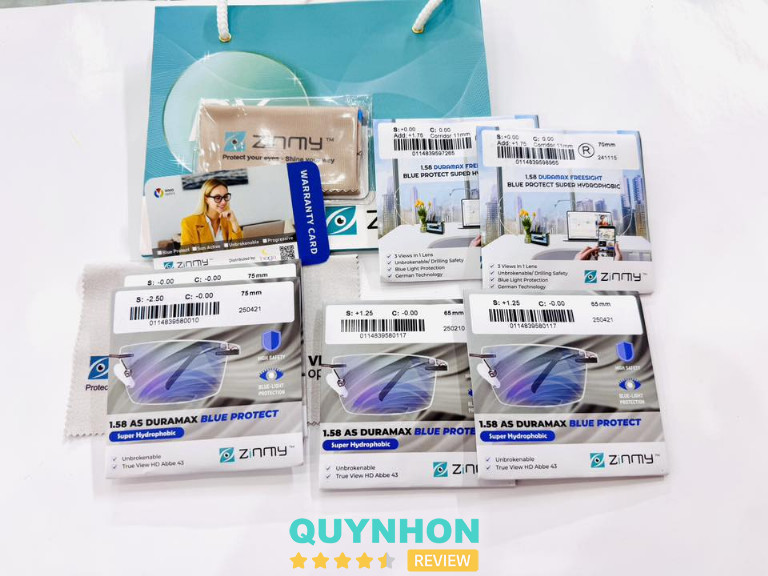 Cửa hiệu Kính Mắt Sài Gòn – Pleiku