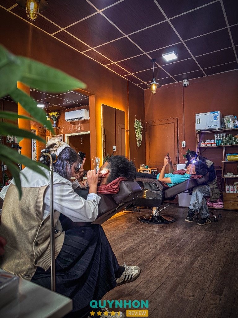Hiệu Cắt Tóc Bao Cấp - Pleiku