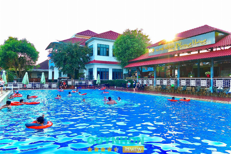 Hồ Bơi Cà phê Phượng Hoàng - Pleiku