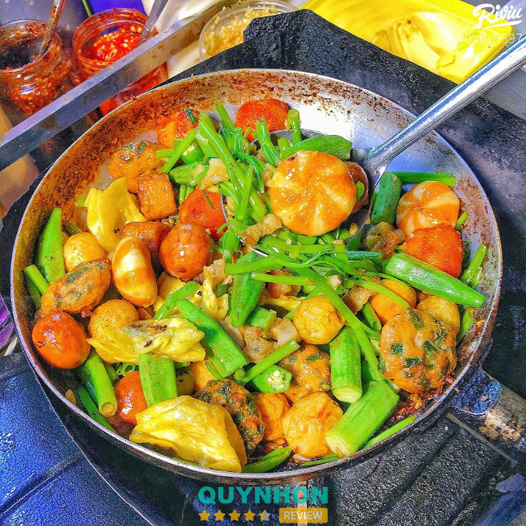 La Cà Quán – 82 Hà Huy Tập