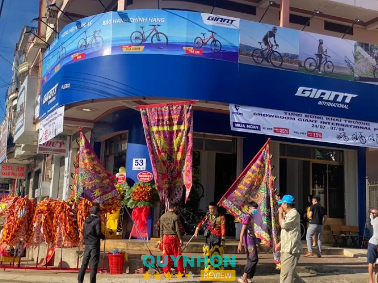 Giant International Pleiku - 53 Lý Thái Tổ