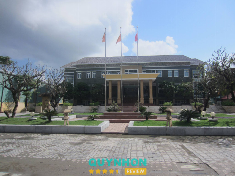 công ty đá ốp cầu thang ở Bình Định