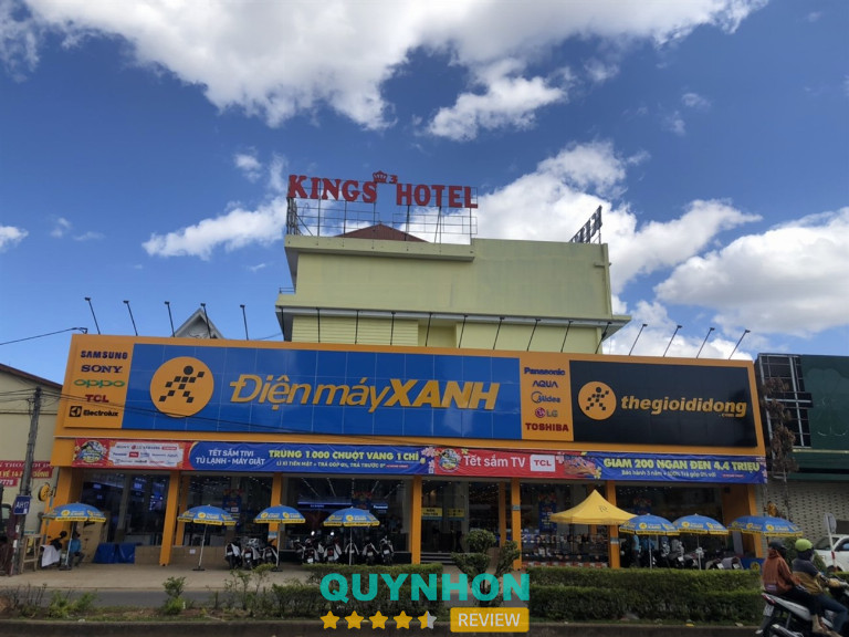 Điện máy XANH - 279 Nguyễn Tất Thành