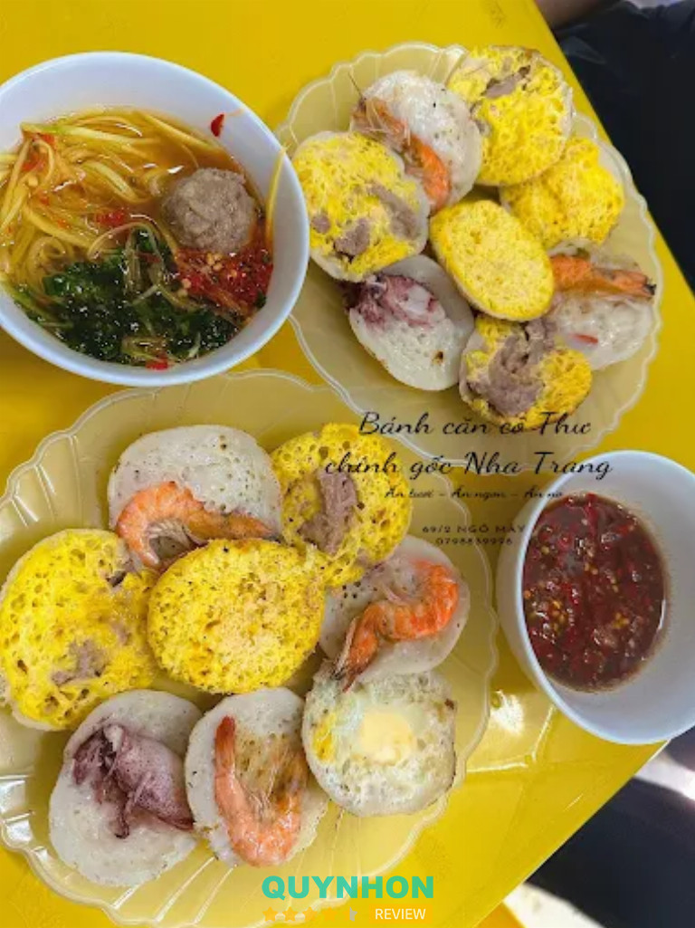 Bánh căn cô Thư - 69 Ngô Mây