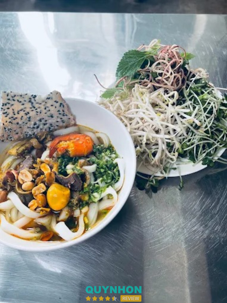 Mì quảng gà - 309 Nguyễn Văn Cừ