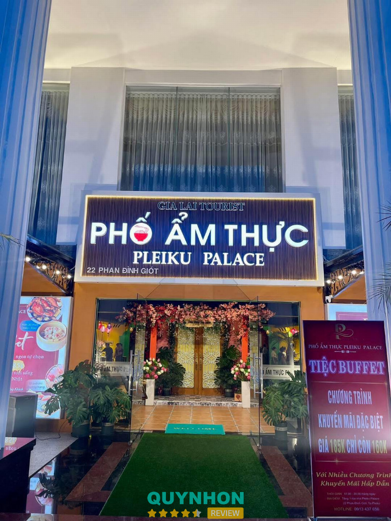 Buffet Phố Ẩm Thực Pleiku Palace - 22 Phan Đình Giót