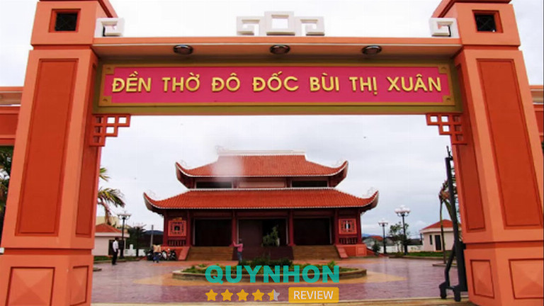 Đền thờ Đô đốc Bùi Thị Xuân