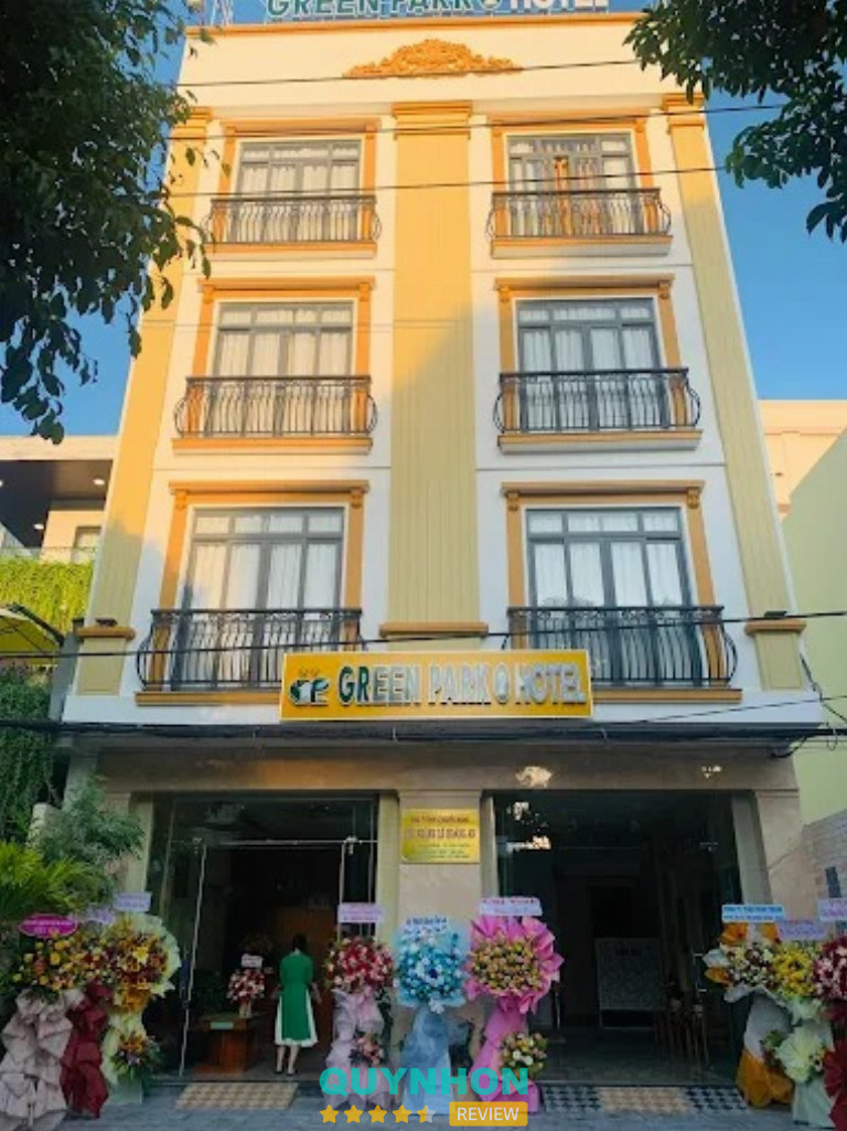 Green Park 2 Hotel - 221 Cần Vương