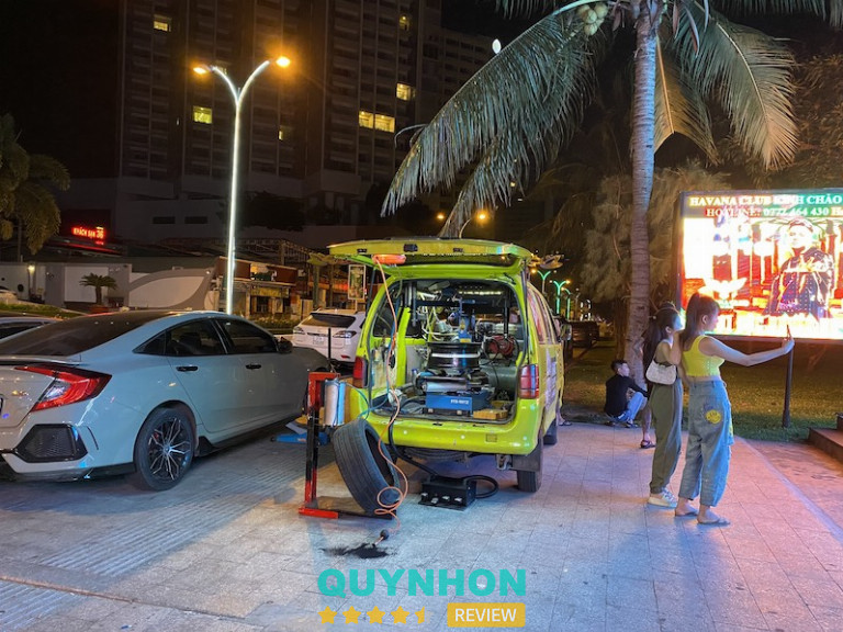 Vá lốp lưu động Hùng Lốp - Hoài Nhơn