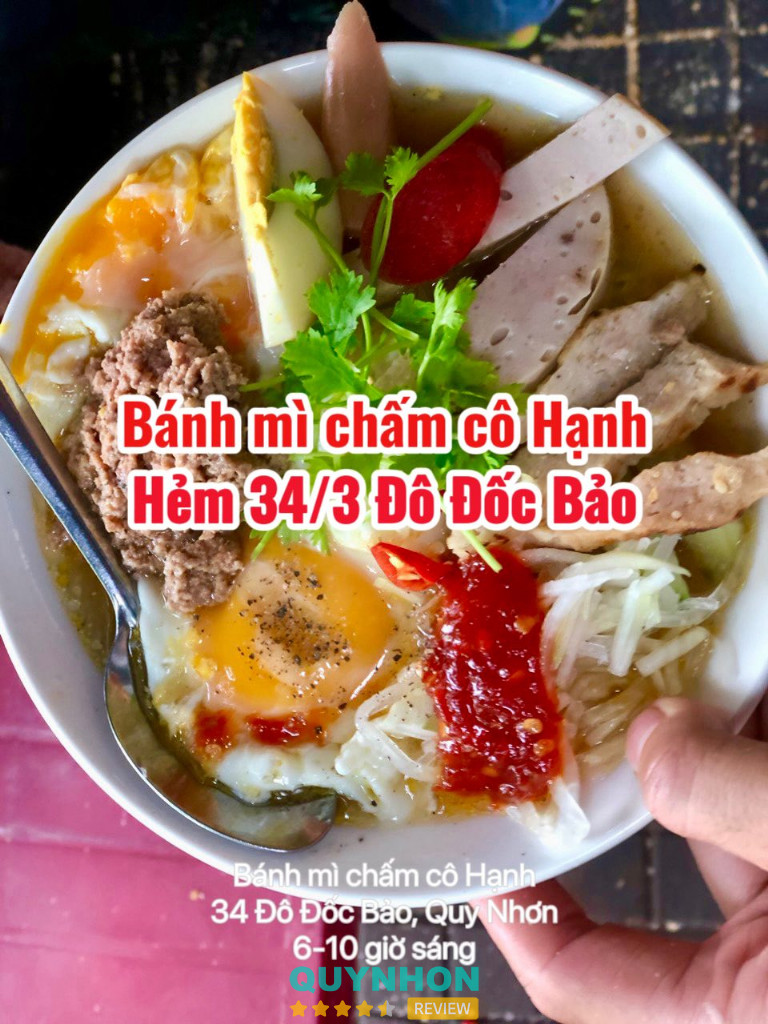 Bánh mì chấm cô Hạnh - 34 Đô Đốc Bảo