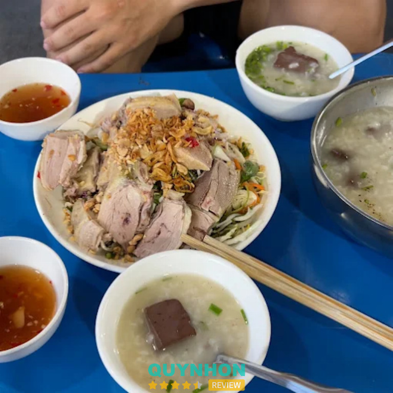 Quán cháo vịt ở Quy Nhơn