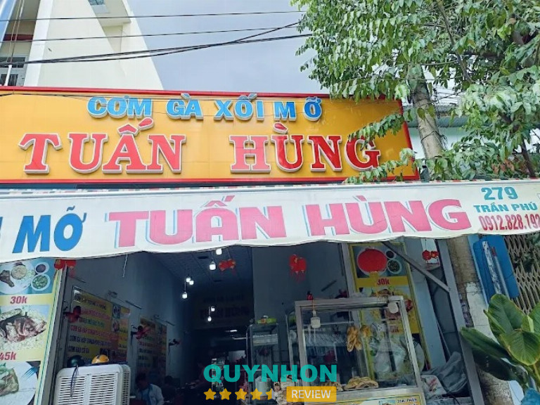 Cơm gà xối mỡ Tuấn Hùng - An Nhơn