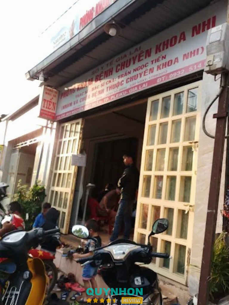 Bác sĩ Trần Ngọc Tiến - Pleiku