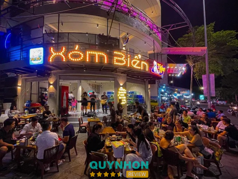Xóm Biển - 328 Xuân Diệu 